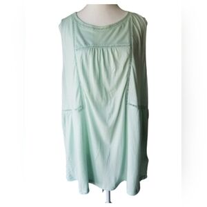 ❤Super Cute ❤ NWT Old Navy Women's Sleeveless Lightweight Cutout Shirt Plus/Tall